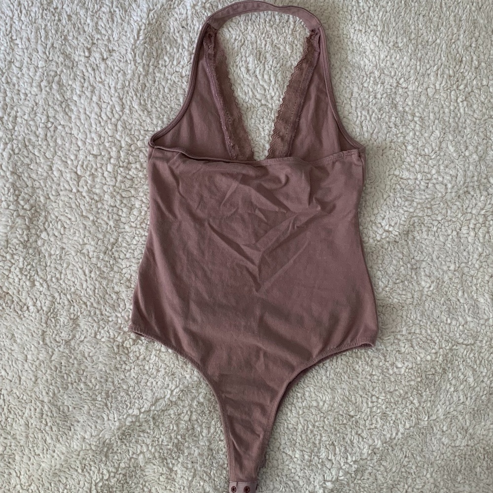 Pacsun Me to We Lace Body Suit - Picture 4 of 5